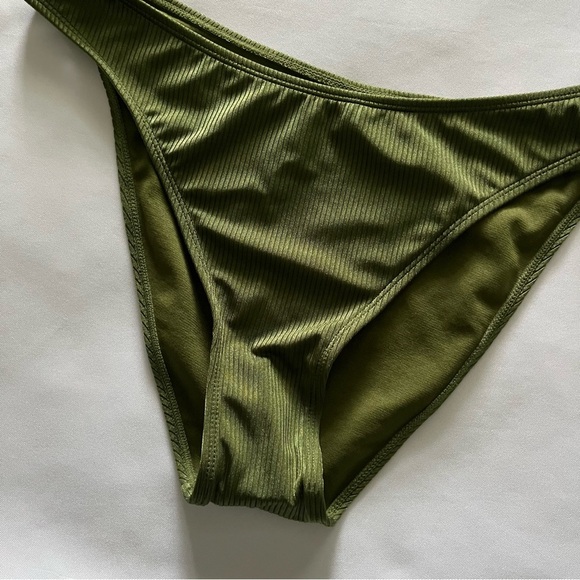 No Boundaries PQD Cheeky High Leg Ribbed Naples Green Swim Bottoms L 12-14 NWT - Picture 4 of 13